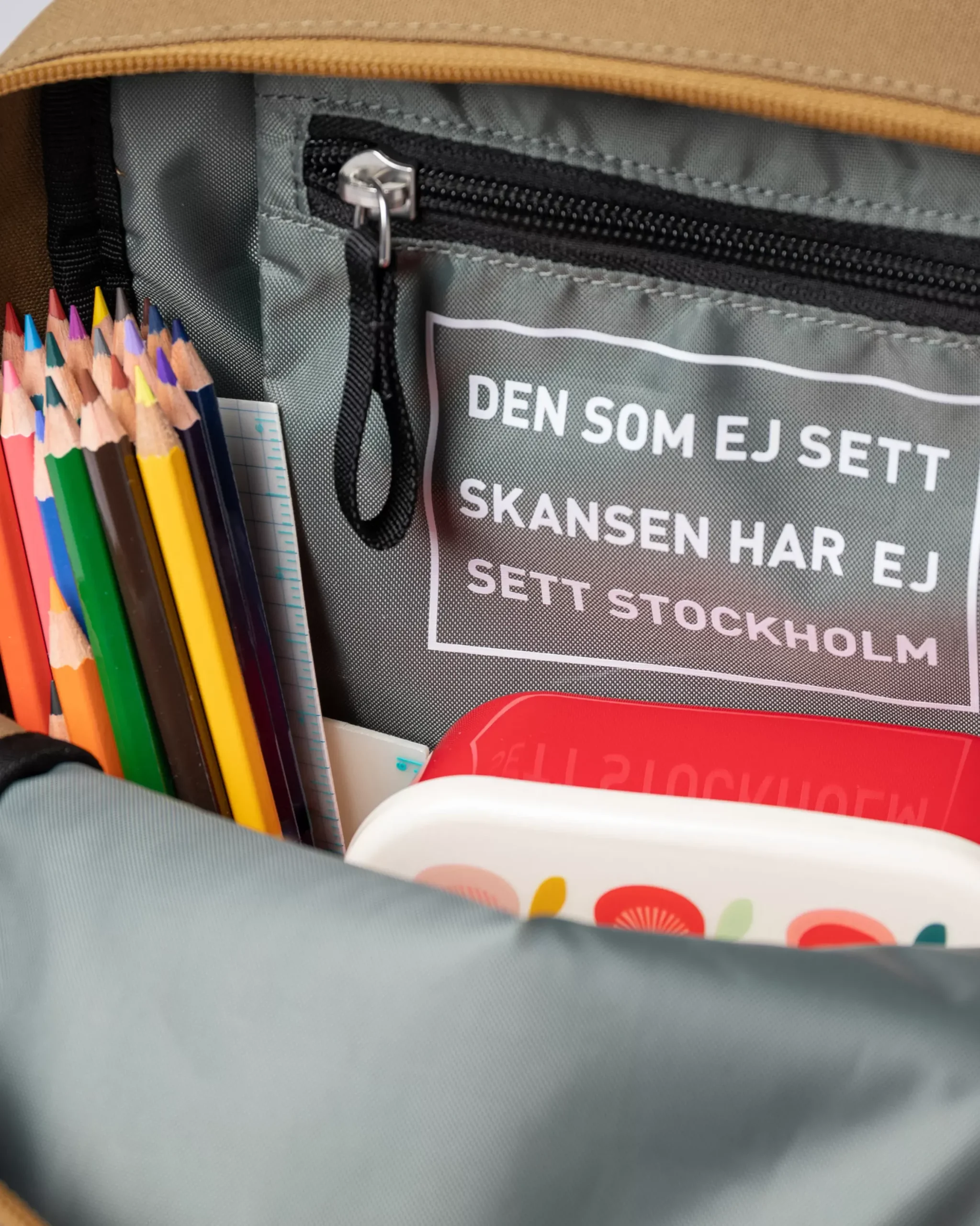 Sandqvist Knutte> Samarbeten