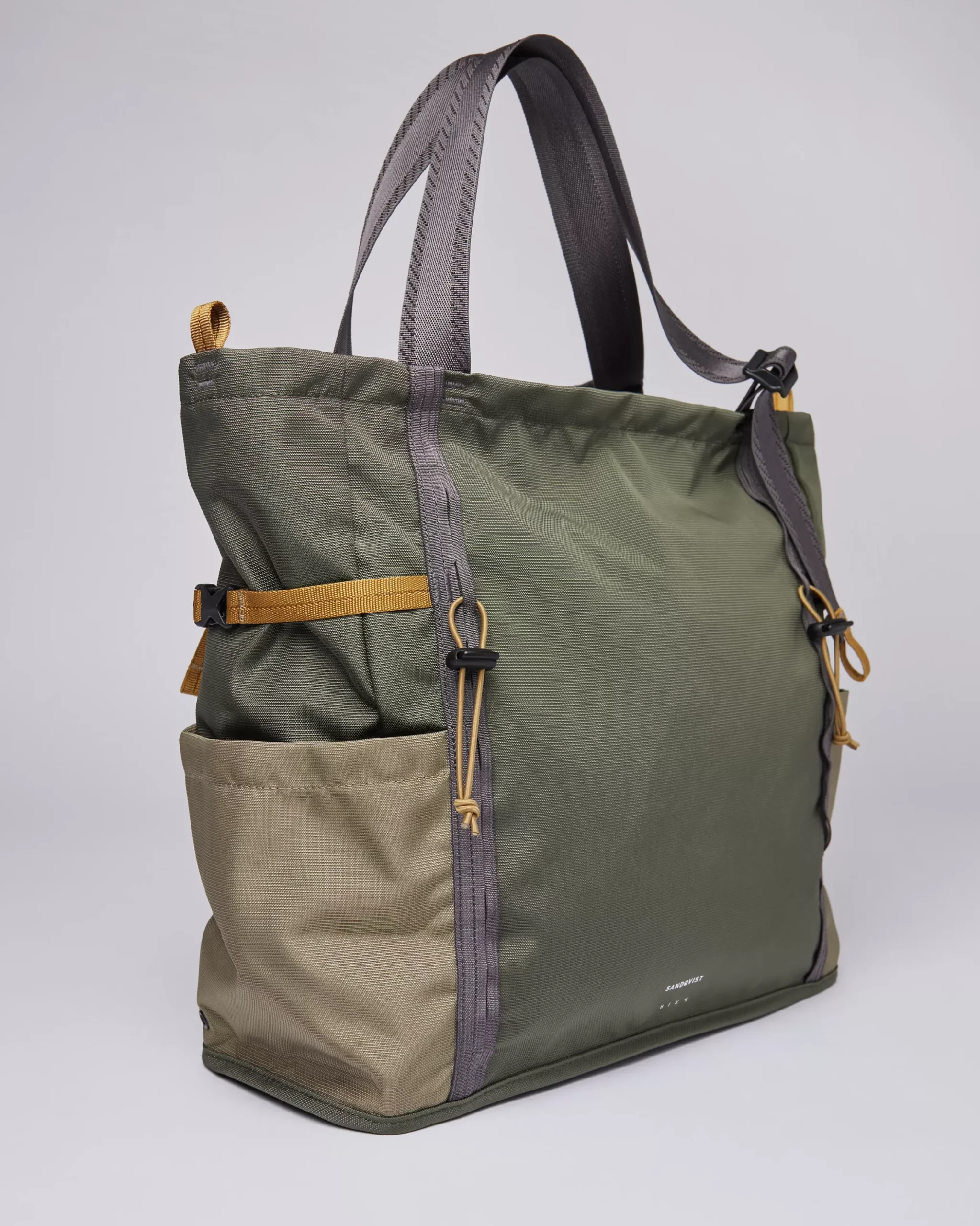 Sandqvist River Hike> Tote Väskor